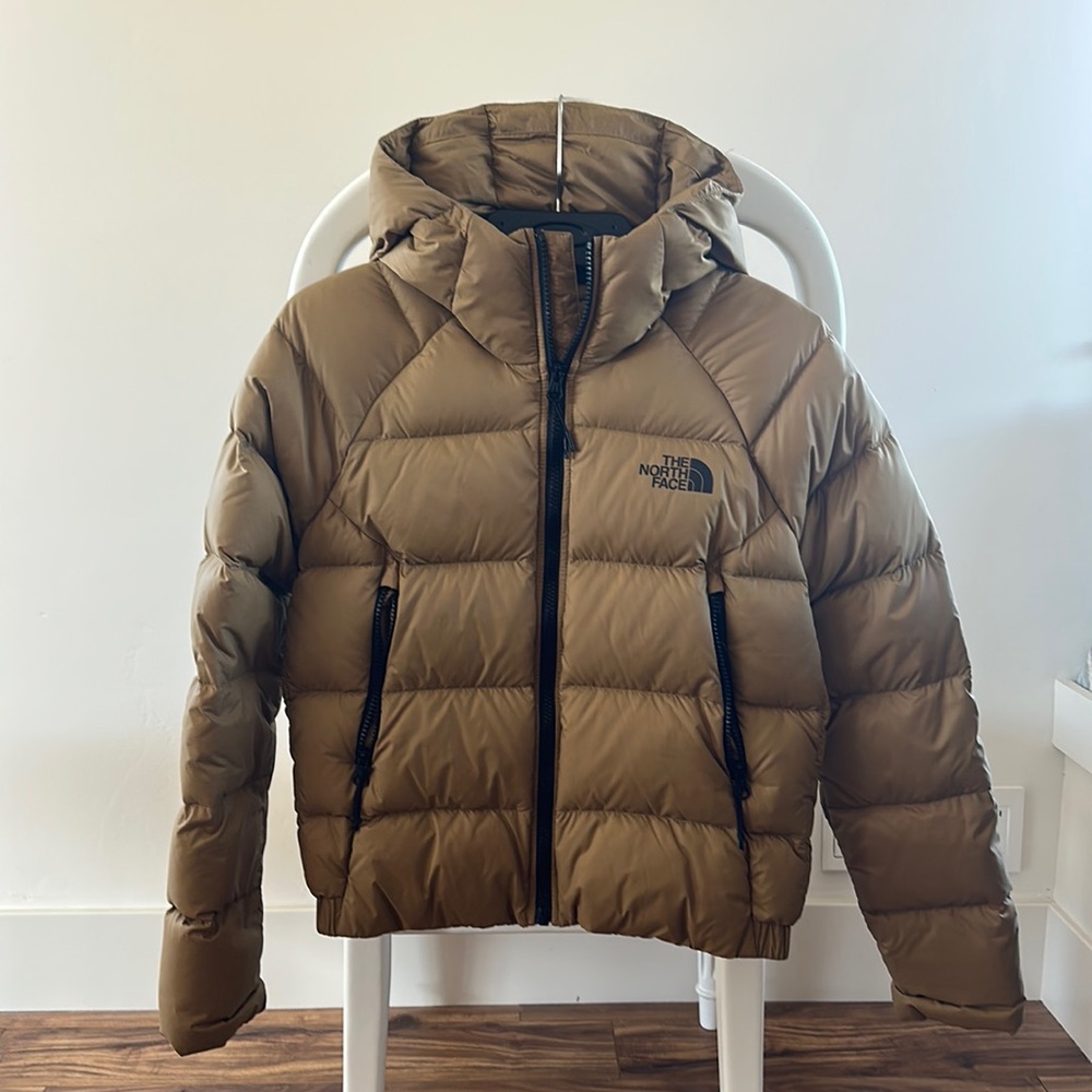 The northface Hylite down crop jacket. 550 filled